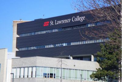 Du học Canada - ST. LAWRENCE COLLEGE